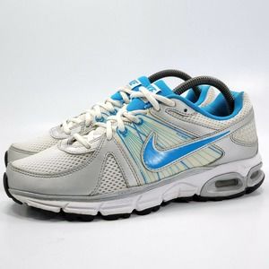 Nike Air Max Moto 9 Lace Up Athletic Shoes Womens Size 8 454070-142 White